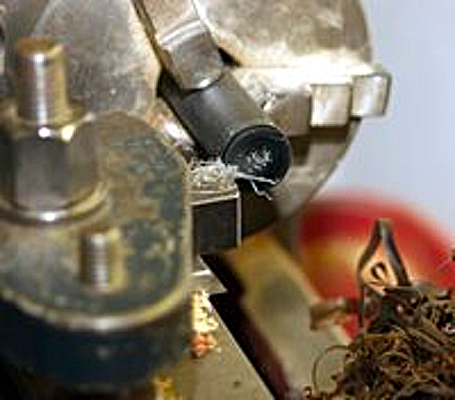 6. Vordrehen des Mundstückes